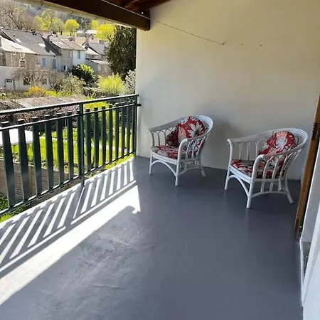 Petit Paradis Dans L'aveyron Дом отдыха Сен-Жан-дю-Брюэль