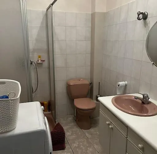 度假居 Petit Paradis Dans L'aveyron 圣让迪布吕耶勒