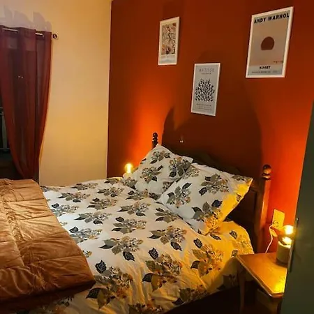 Ferienhaus Petit Paradis Dans L'aveyron Saint-Jean-du-Bruel