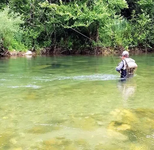Petit Paradis Dans L'aveyron 생-장-뒤-브루엘